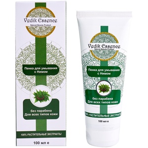 Ayurvedic moisturizing facial cleanser enriched with Neem extract