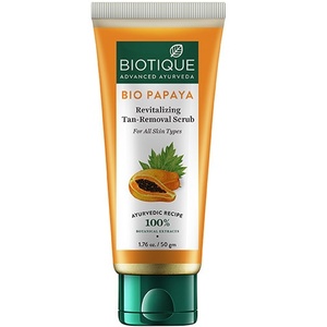 Bio papaya revitalizing Tan removal Scrub Biotique